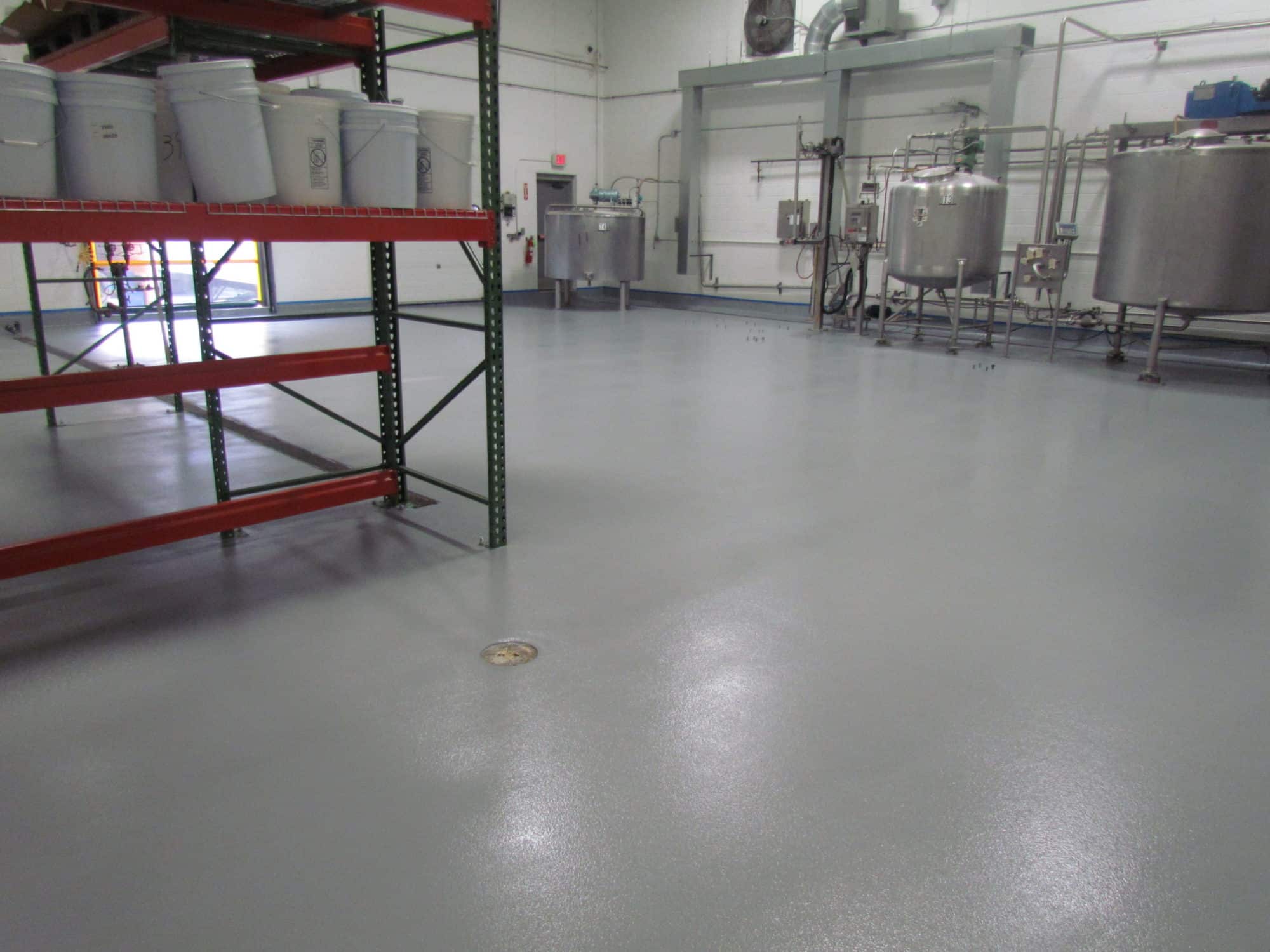 Seamless epoxy flooring for food and beverage manufacturing in CT